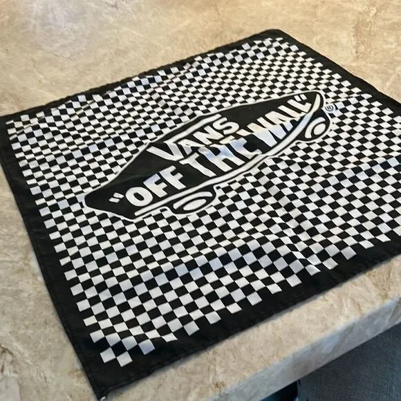 VANS Bandana NWOT - Picture 2 of 3